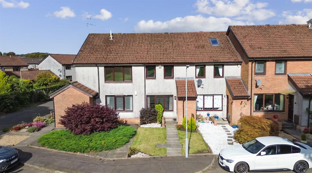 Main image of property: Wellmeadow Green, Newton Mearns