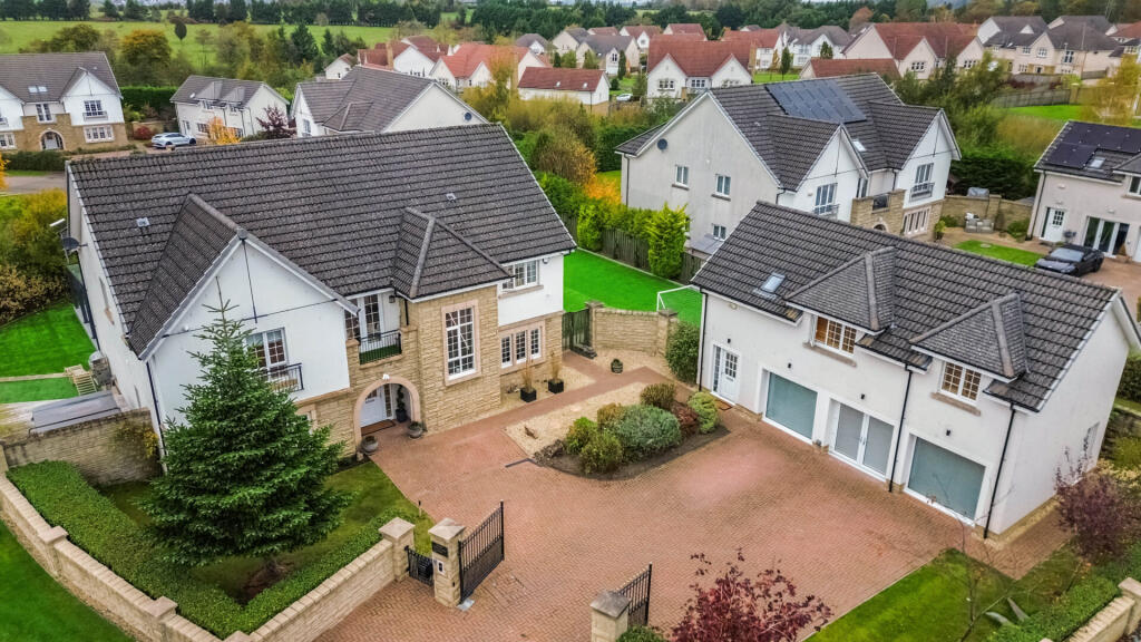 Main image of property: Craignethan House, Baroness Drive, Thorntonhall
