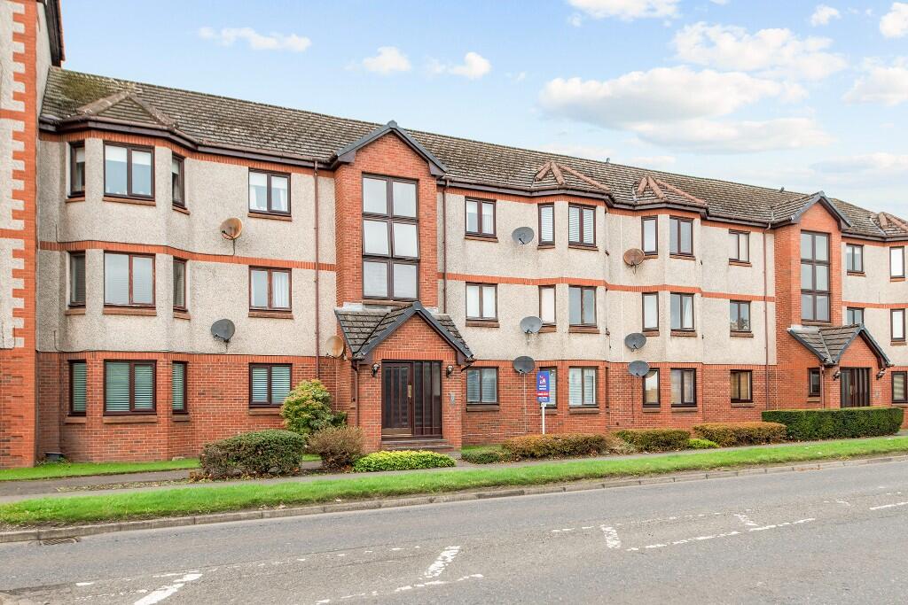 Main image of property: 17 Dundee Court, New Carron, Falkirk, Stirlingshire, FK2 7SL