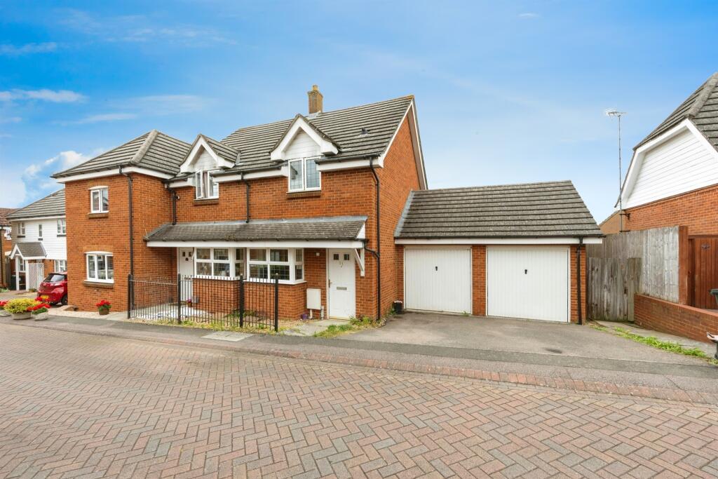 Main image of property: Gravelly Field, Ashford