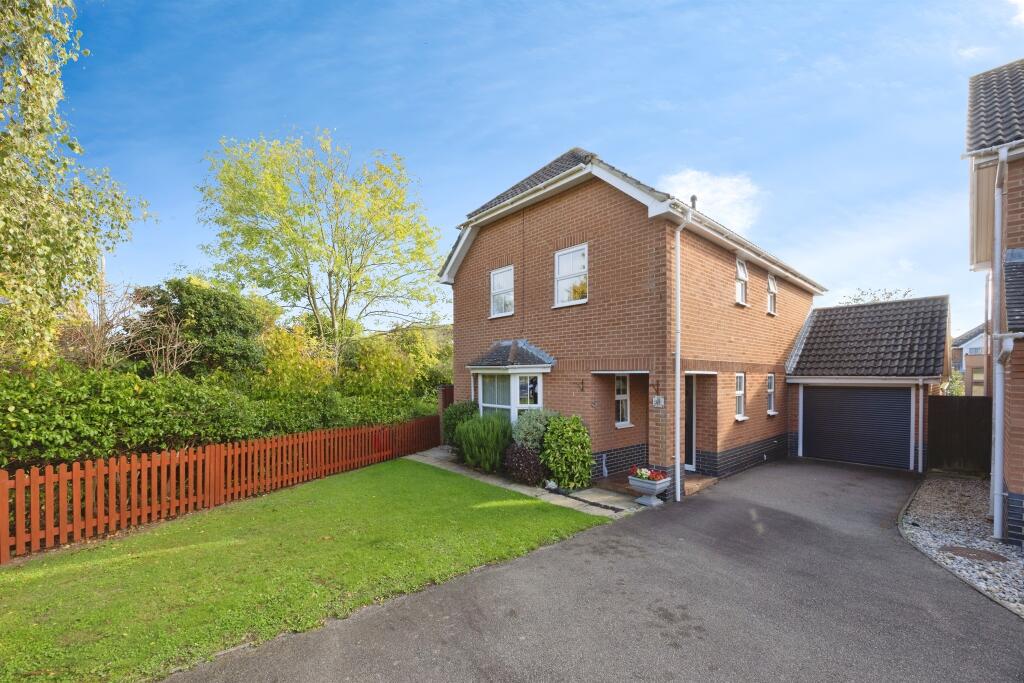 Main image of property: Hawthorn Road, Kingsnorth, Ashford