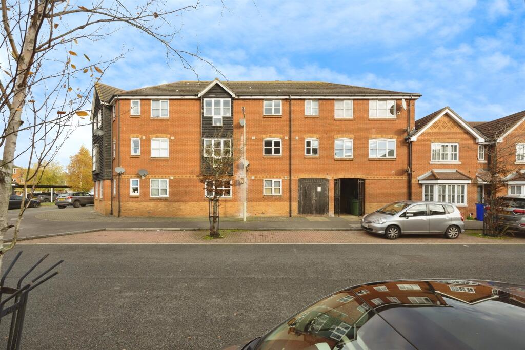 Main image of property: White Willow Close, Ashford