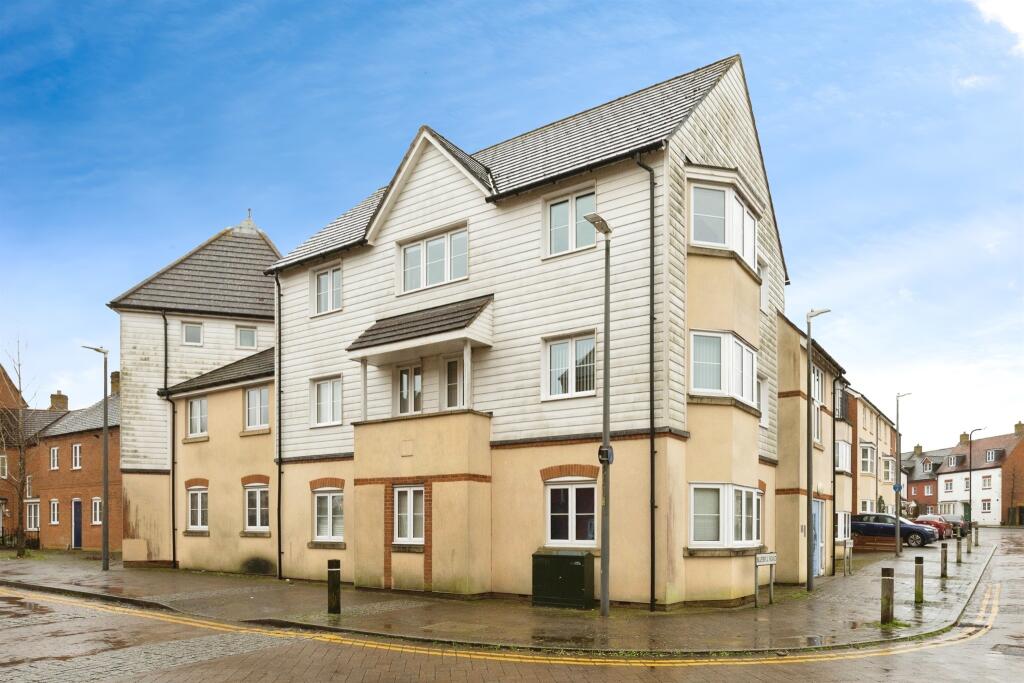 Main image of property: Bluebell Road, Kingsnorth, Ashford