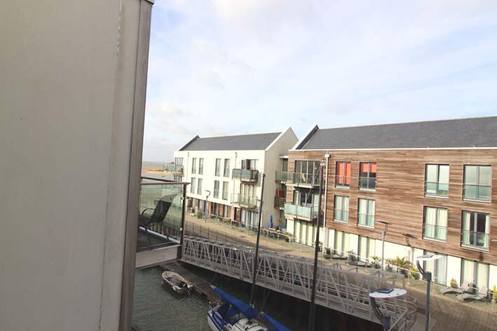 Additional property image - Waterside Marina, CO7