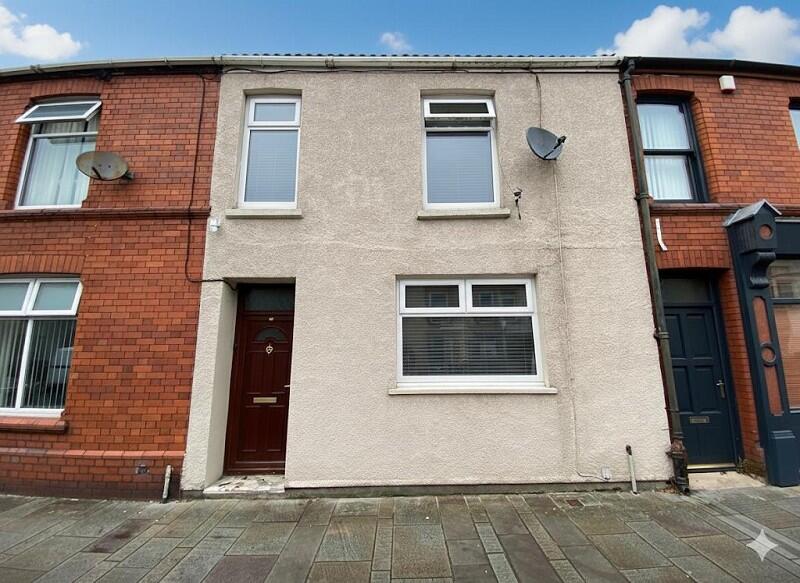 Main image of property: High Street, Glynneath, Neath, Neath Port Talbot.