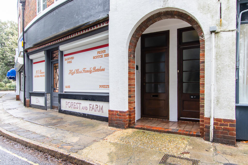 3 bedroom apartment for sale in Barrack Lane, Aldwick, Bognor Regis