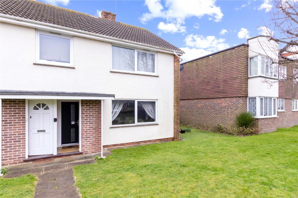 2 bedroom apartment for sale in Victoria Drive, Bognor Regis, West