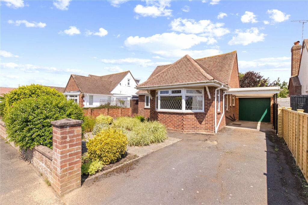 2 bedroom bungalow for sale in South Drive, Felpham, West Sussex, PO22