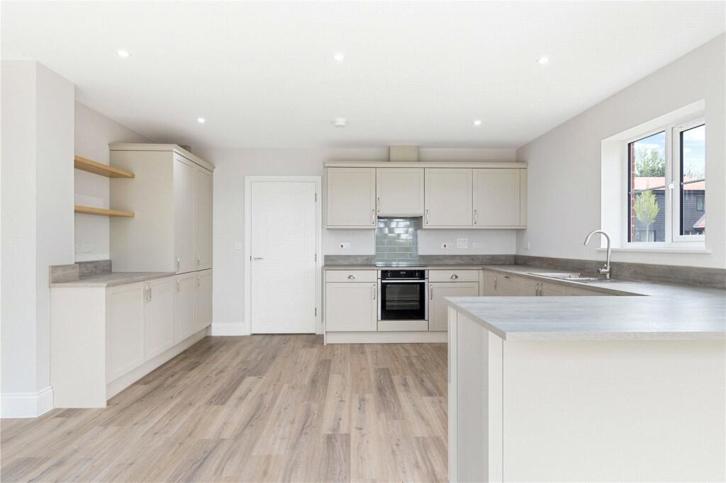 Additional property image - Spindlewood Place, Yapton Lane, Walberton, West Sussex, BN18