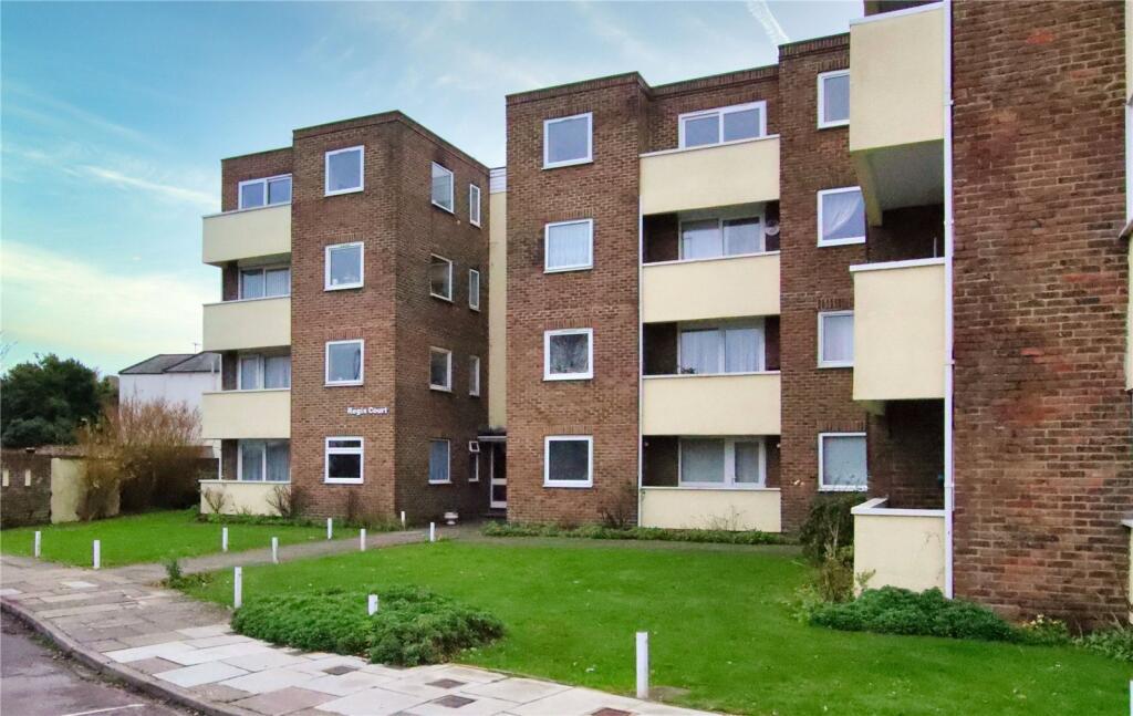 Main image of property: High Street, Bognor Regis, West Sussex, PO21