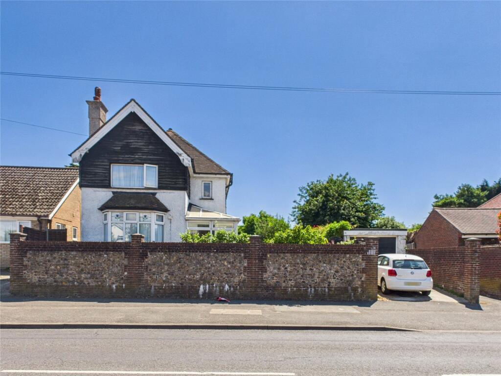 Main image of property: Felpham Way, Felpham, West Sussex, PO22