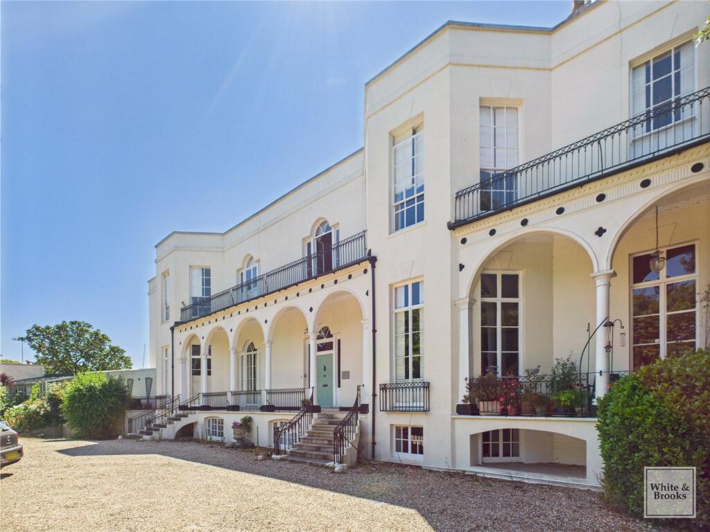 Main image of property: High Street, Bognor Regis, West Sussex, PO21