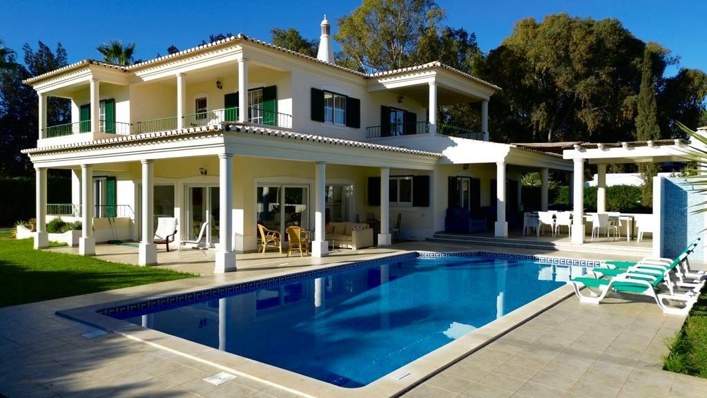 Main image of property: Alvor, Algarve