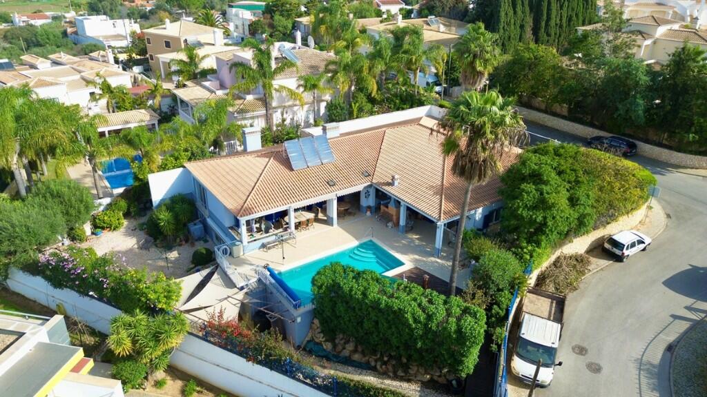 Main image of property: Alvor, Algarve