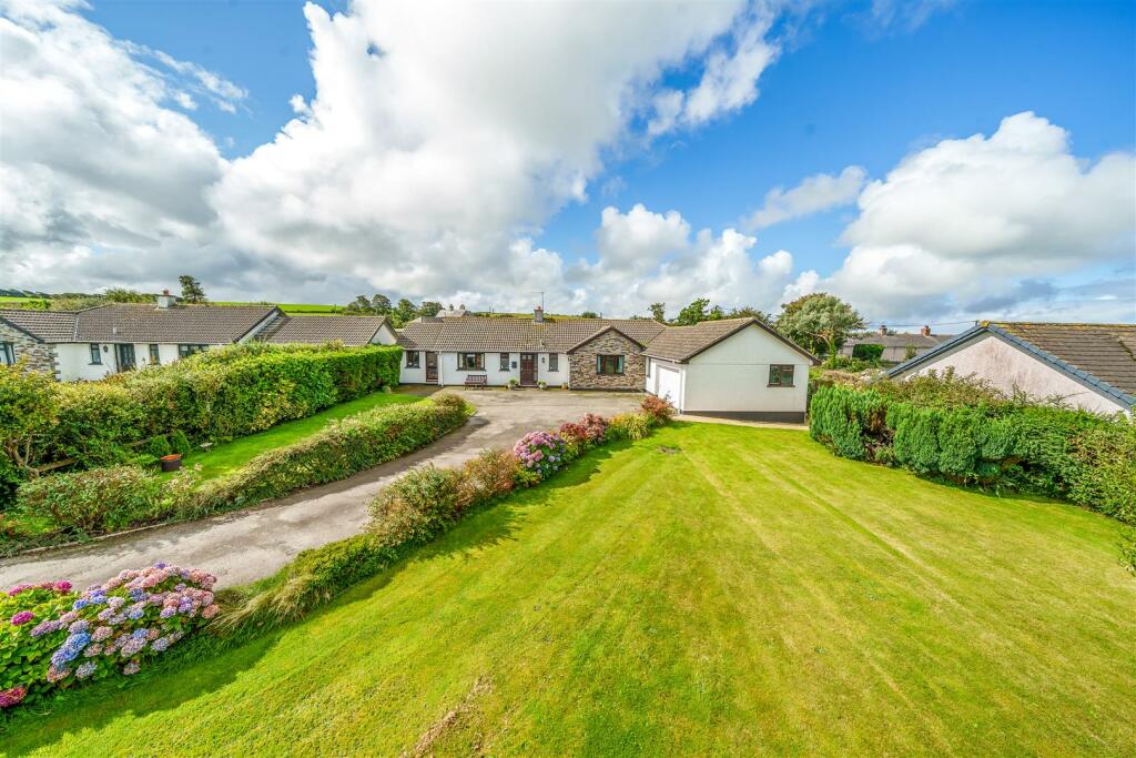 5 bedroom bungalow for sale in Belah Meadows, Otterham, Camelford, PL32