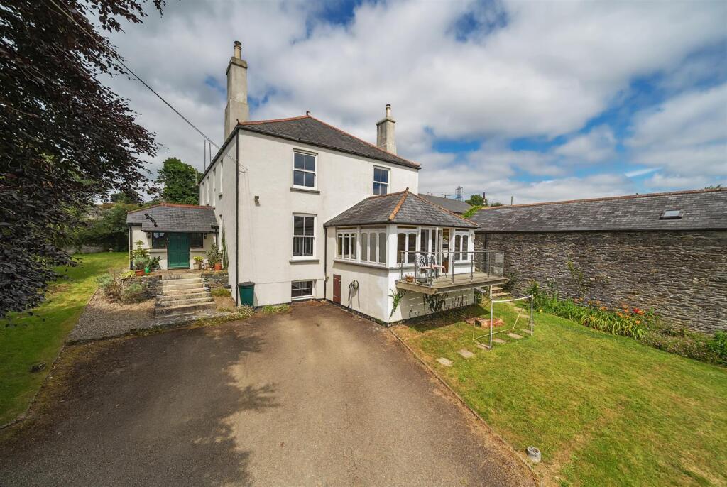 Main image of property: Menheniot, Liskeard