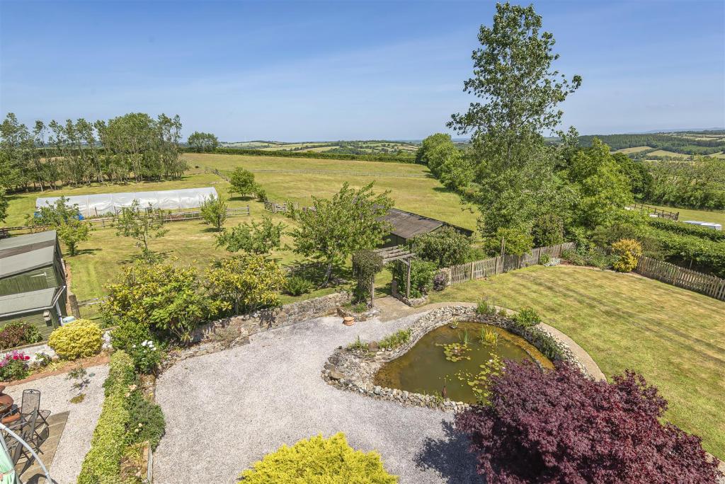 3 bedroom bungalow for sale in Trekenner, Launceston, PL15