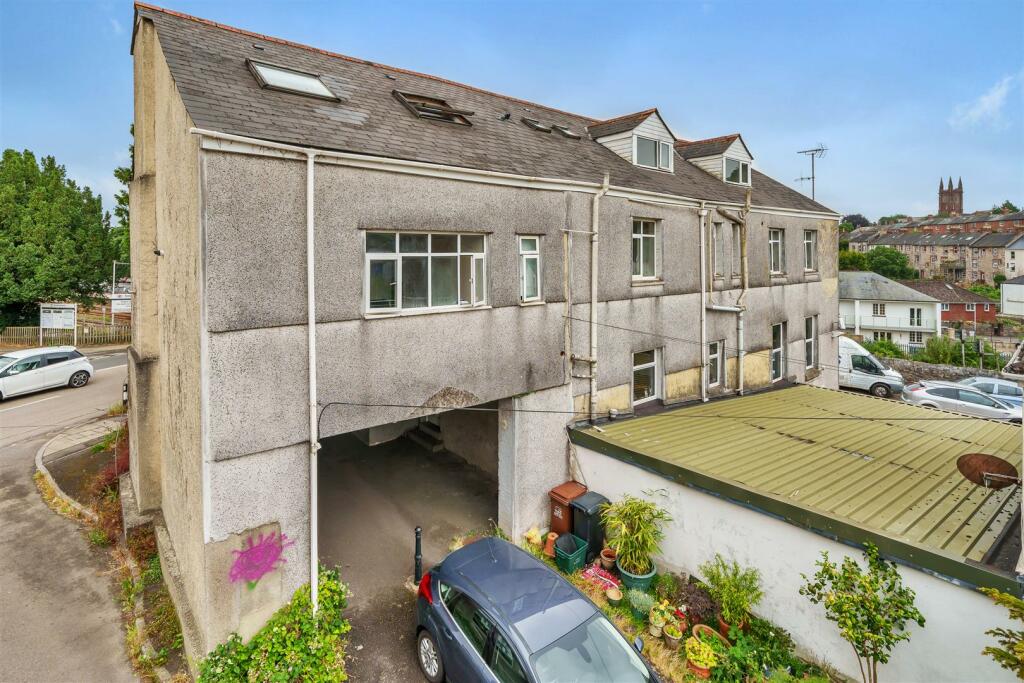 3 bedroom apartment for sale in Station Road, Totnes, TQ9