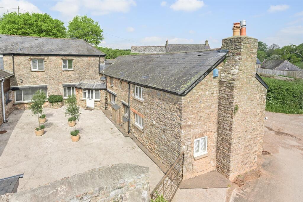 Main image of property: Coombe Fishacre, Newton Abbot