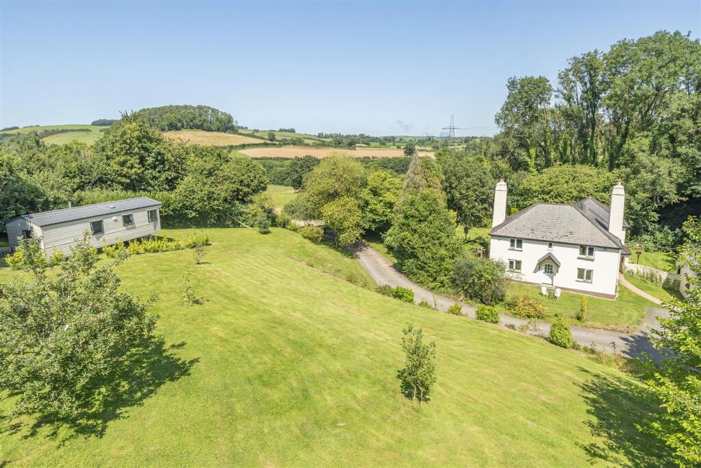 Main image of property: Buckfastleigh