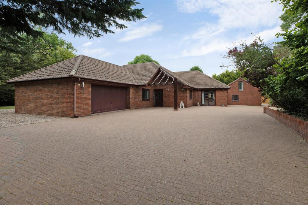 Main image of property: Abbotskerswell, Newton Abbot