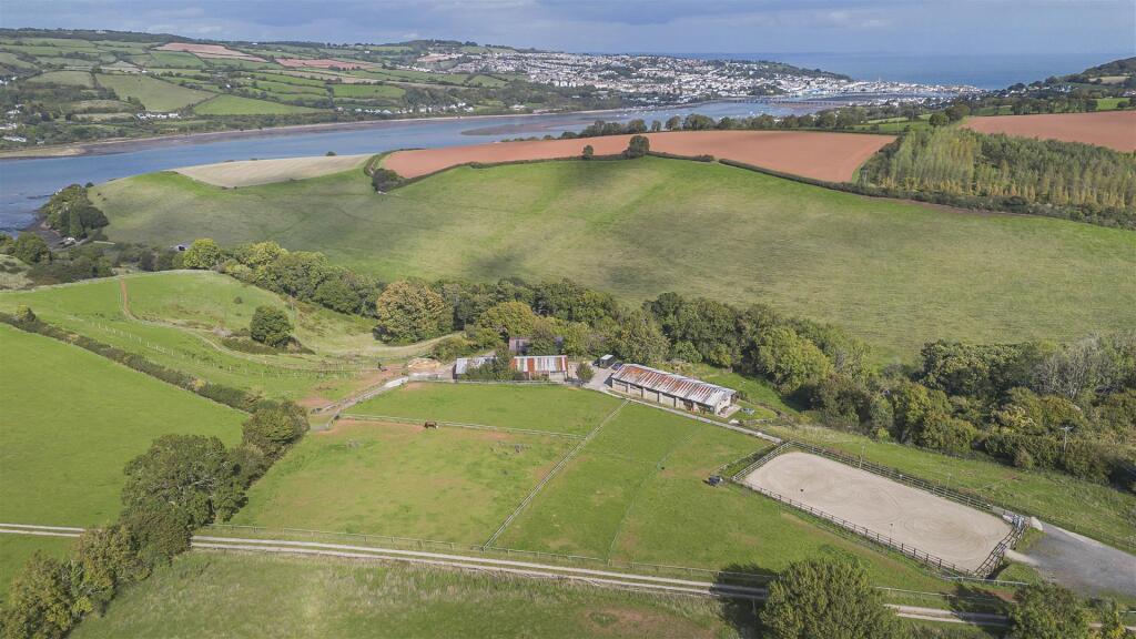 Main image of property: Stokeinteignhead, Newton Abbot
