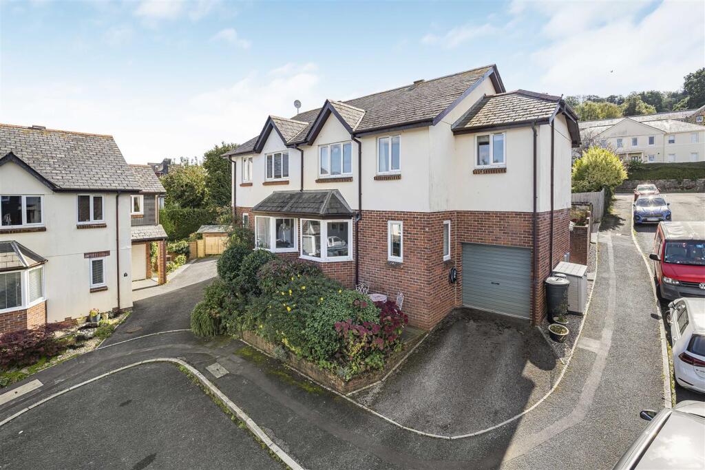 Main image of property: Birchwood Close, Totnes