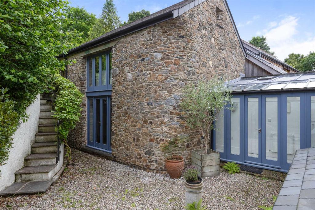 3 bedroom detached house for sale in Rattery, South Brent, TQ10