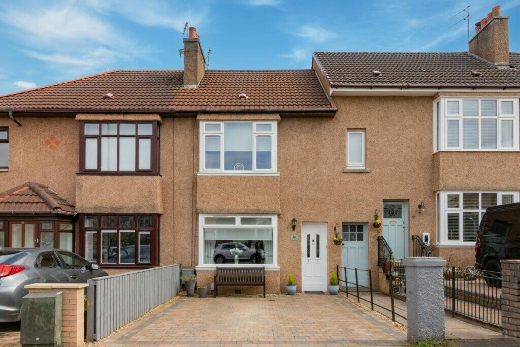 2 bedroom terraced house for sale in 40 Churchill Drive, Broomhill, G11