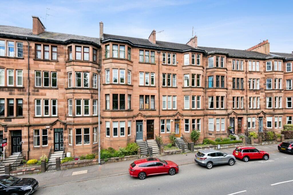 2 bedroom flat for sale in 3/1 115 Broomhill Drive, Broomhill, G11 7NA, G11