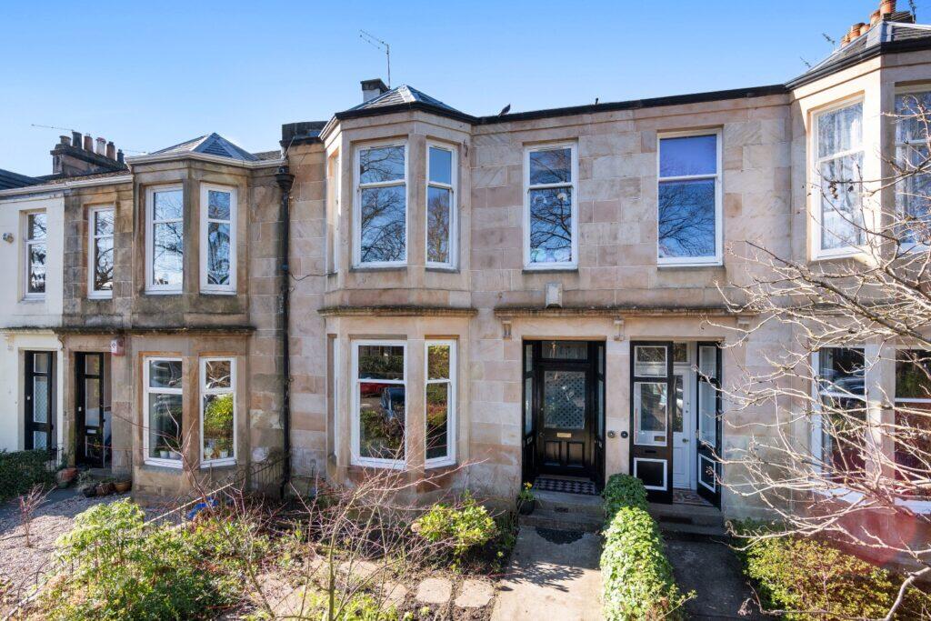 Main image of property: 13 Rowallan Gardens, Broomhill, G11 7LH