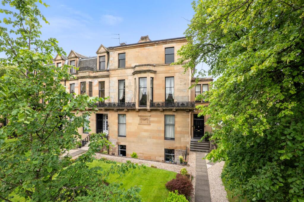 Main image of property: 9A Beaconsfield Road, Kelvinside, G12 0PJ