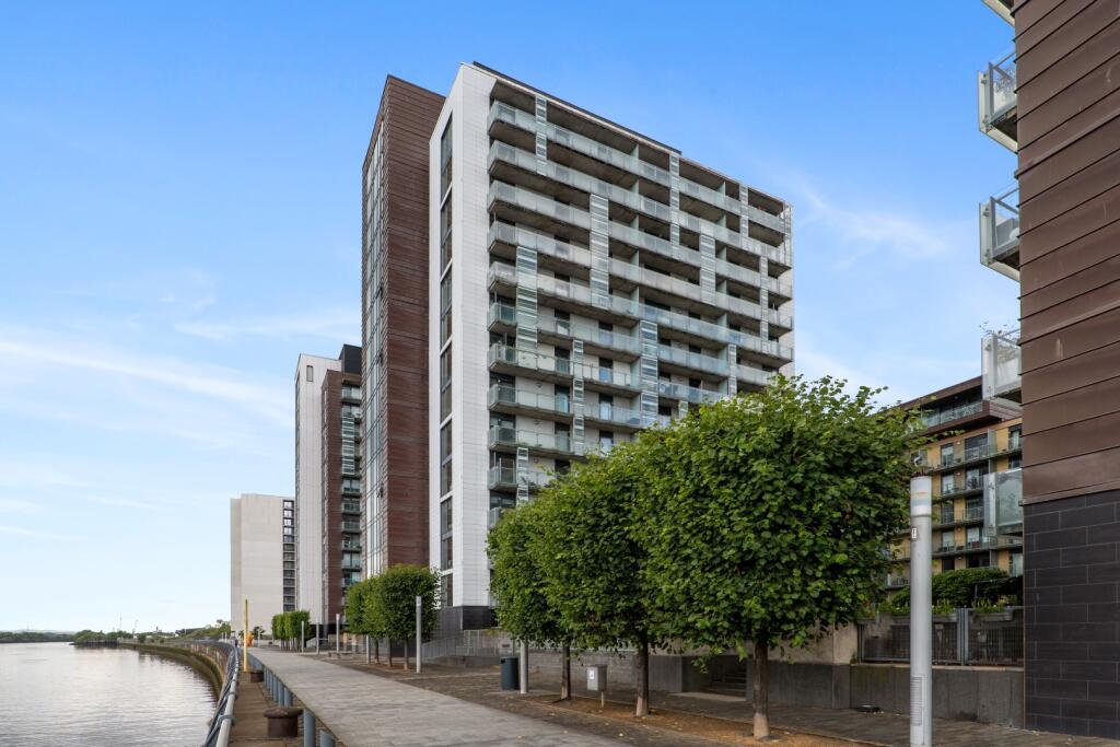 Main image of property: 9/3 350 Meadowside Quay Walk, Glasgow Harbour, G11 6DL