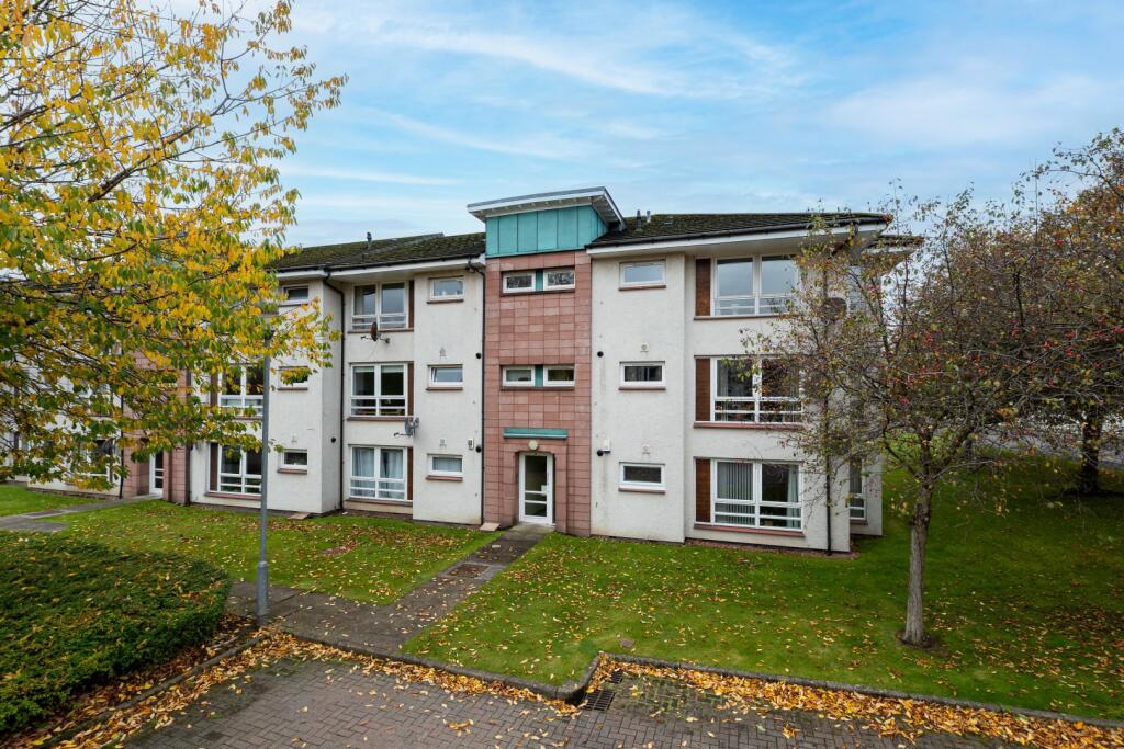 Main image of property: 2/1 4 Netherton Avenue, Anniesland, G13 1BW