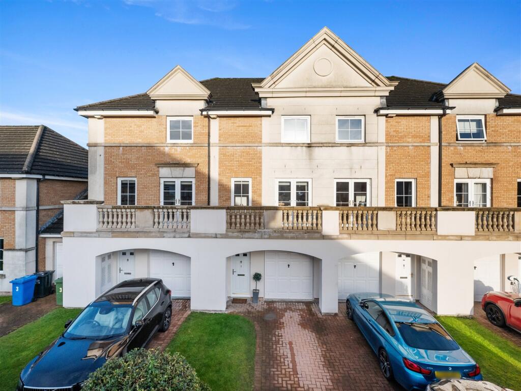 Main image of property: 7 Skaterigg Gardens, Jordanhill, G13 1ST