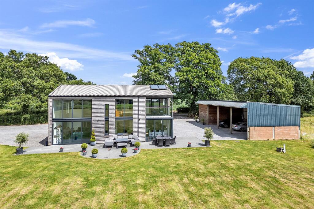 Main image of property: Mutterton, Cullompton