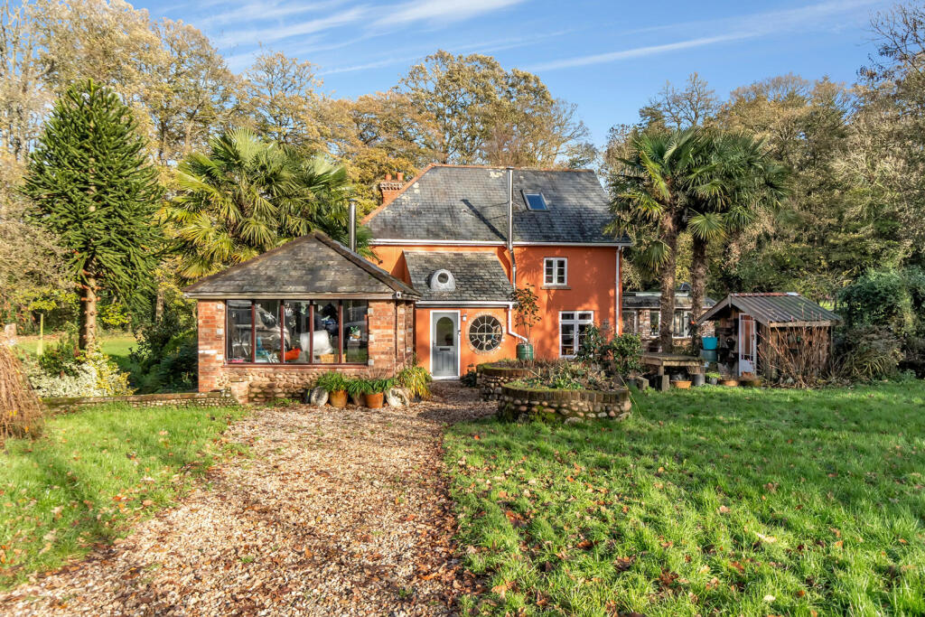 Main image of property: Whimple, Exeter