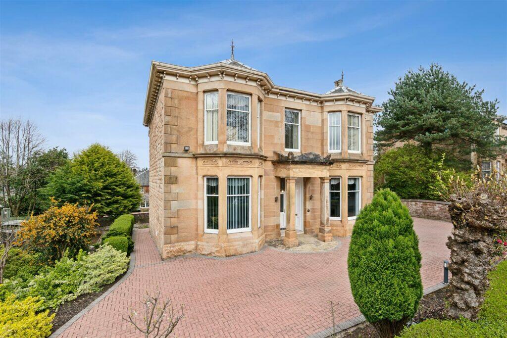 5 bedroom detached villa for sale in 18 Dalkeith Avenue, Dumbreck, G41