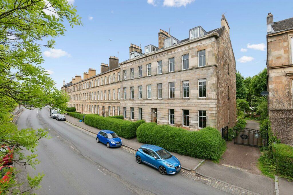 2 bedroom flat for sale in 0/2, 256 Darnley Street, Pollokshields, G41