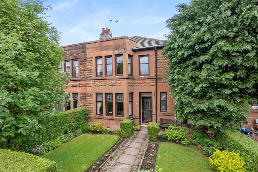 Main image of property: 34 Thorncliffe Gardens, Strathbungo, G41 2DE