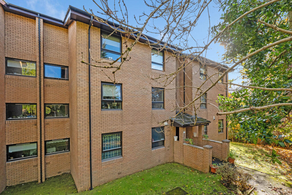 Main image of property: 0/3, 7 Mansionhouse Gardens, Langside, G41 3DB