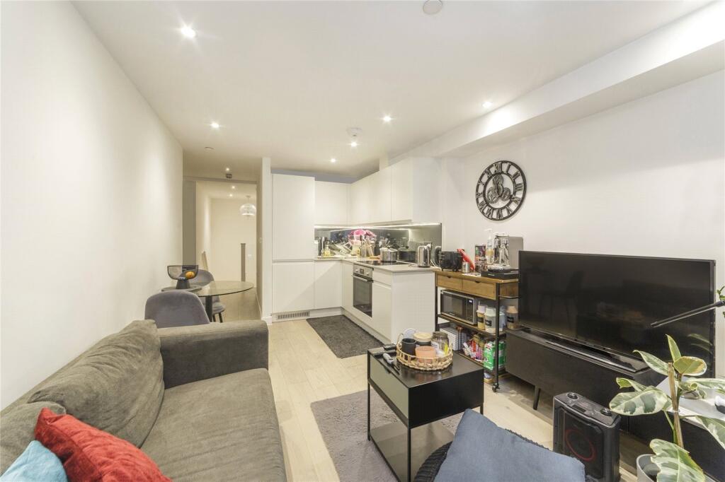Main image of property: Apex Court, 
47 Grange Walk, SE1