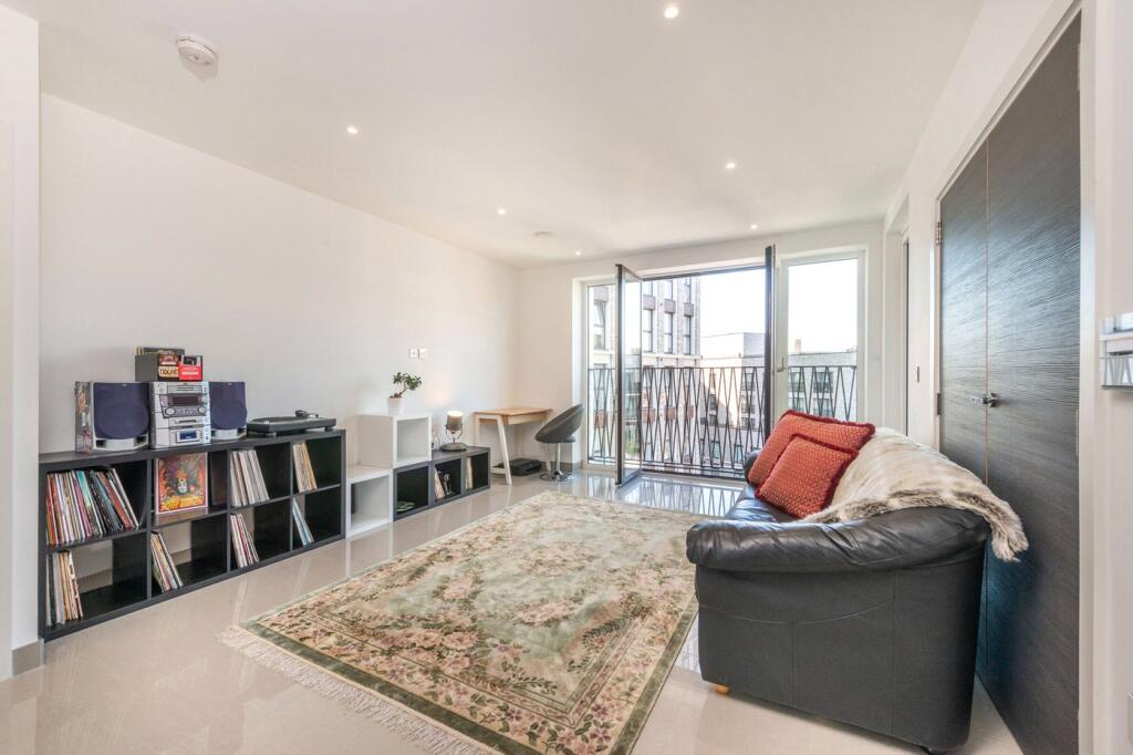 Main image of property: 10 St. Georges Circus, 
Waterloo, SE1