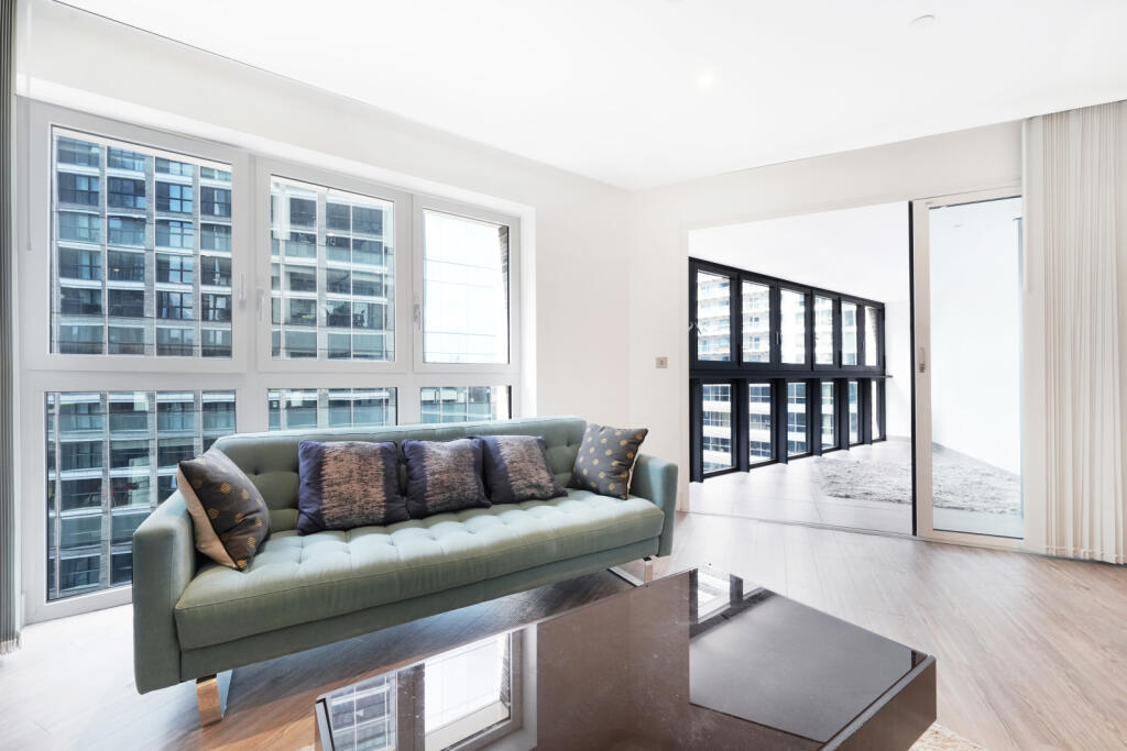 Main image of property: Wiverton Tower,
4 New Drum Street, E1