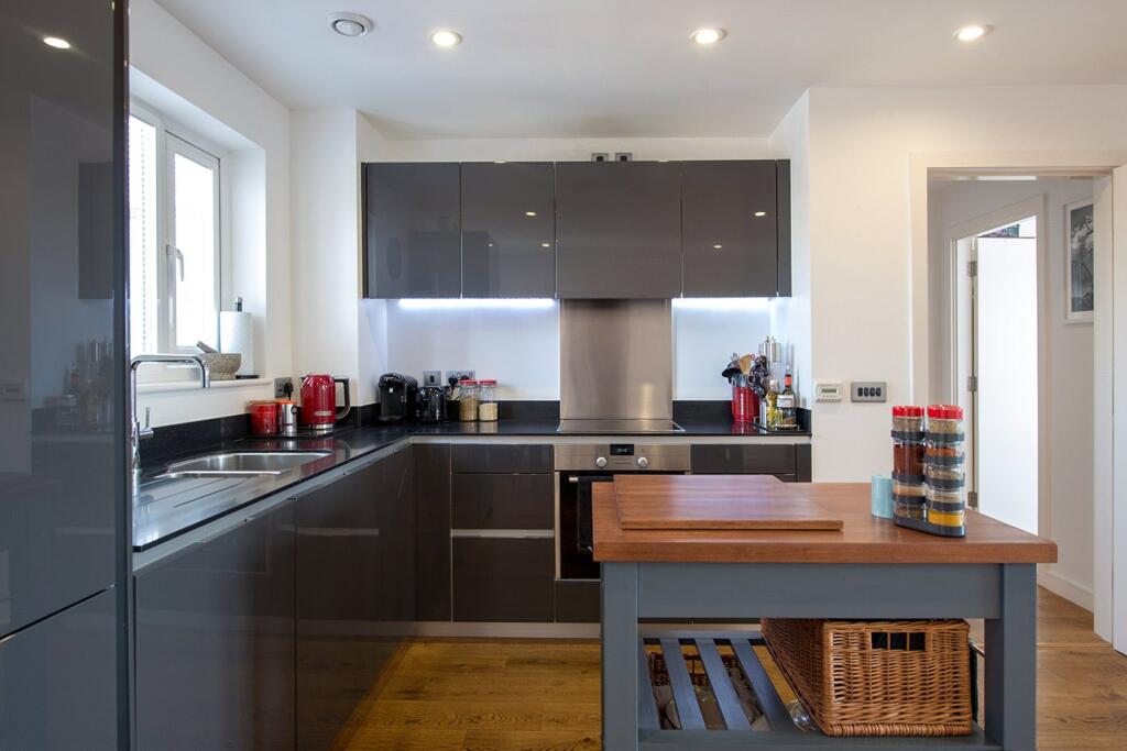 Main image of property: Maltby Street, 
Bermondsey, SE1