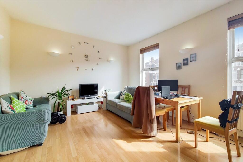 Main image of property: Lavender Hill, 
Battersea, SW11