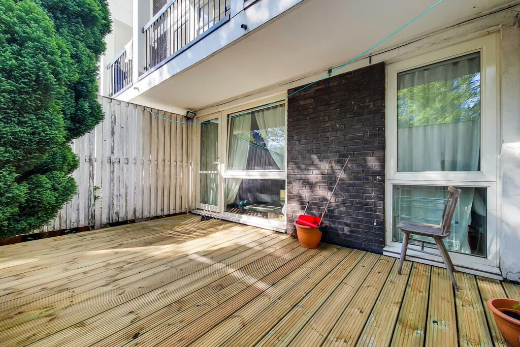 Main image of property: Warwick Crescent, London