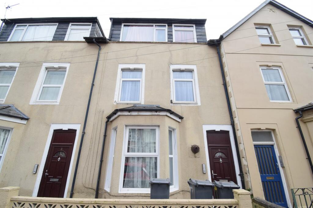 2 bedroom flat for rent in Northcote Street, Cardiff, CF24