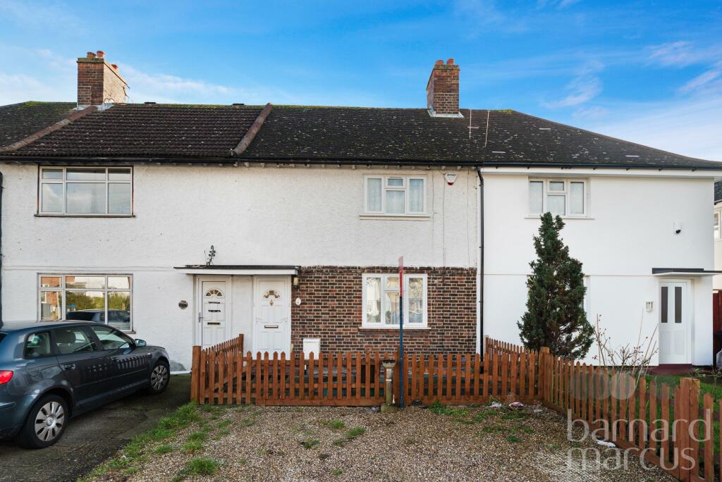 3 bedroom house for rent in Midleton Road, NEW MALDEN, KT3