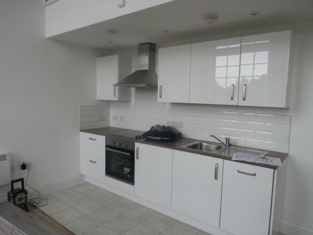 1 bedroom apartment for rent in crocketts lane, smethwick, B66